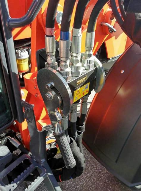 quick coupler kubota skid steer|kubota hydraulic quick release couplers.